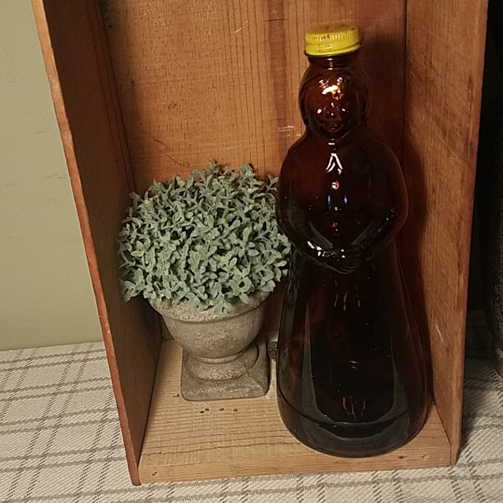 Vintage Mrs. Butterworth brown glass bottle.